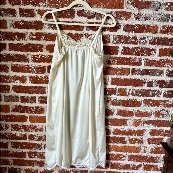 Vintage Cream Lace Trim Slip Dress - Picture 4 of 7